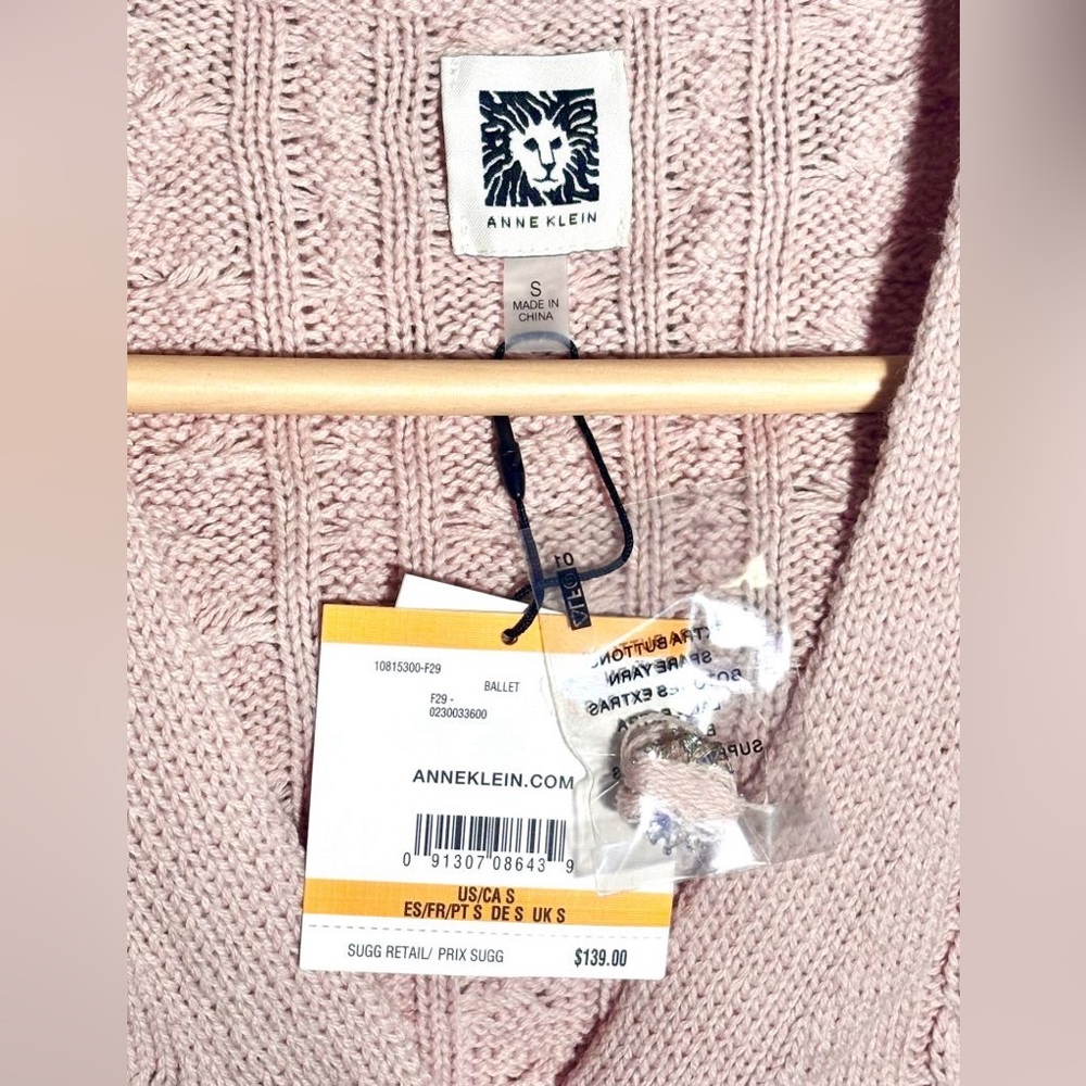 Anne Klein Ballet Pink Cable Knit V-Neck Cardigan Fancy Rhinestone Buttons NWT - Picture 7 of 7